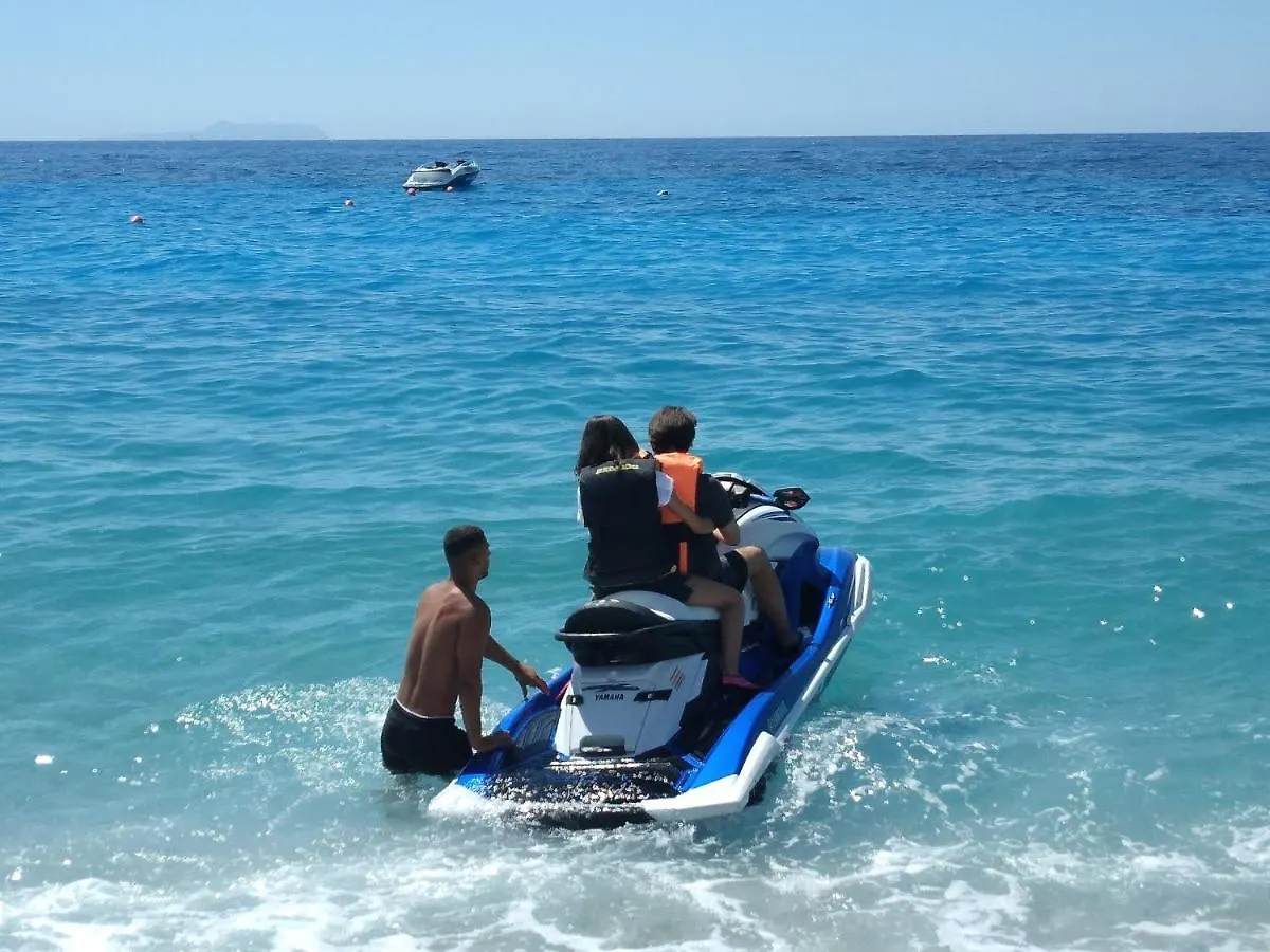 Luxury Sea View Apartment With Private Beach Just A Few Steps From The Center Palasë Albania