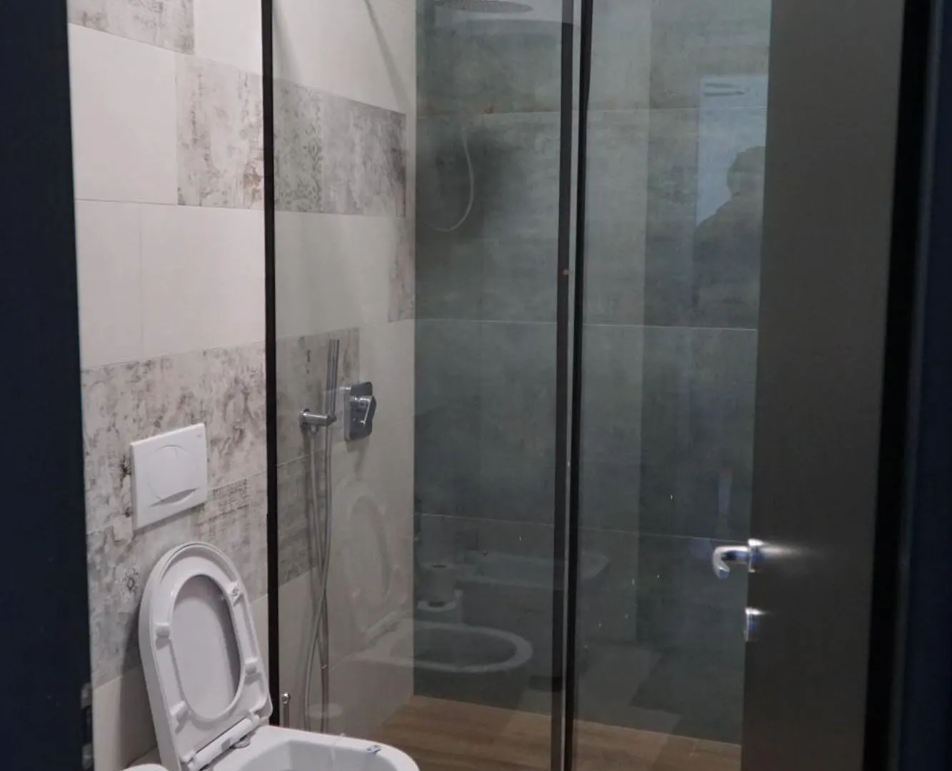 Luxury Sea View Apartment With Private Beach Just A Few Steps From The Center Palasë